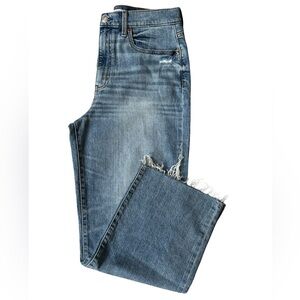 (NWT) 12th Tribe - Women’s Straight Leg Cropped Jean; Frayed Hem - Size: 30